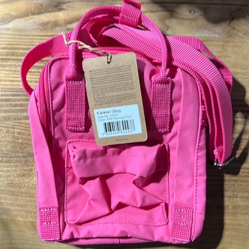 Pink fjällraven kanken sling